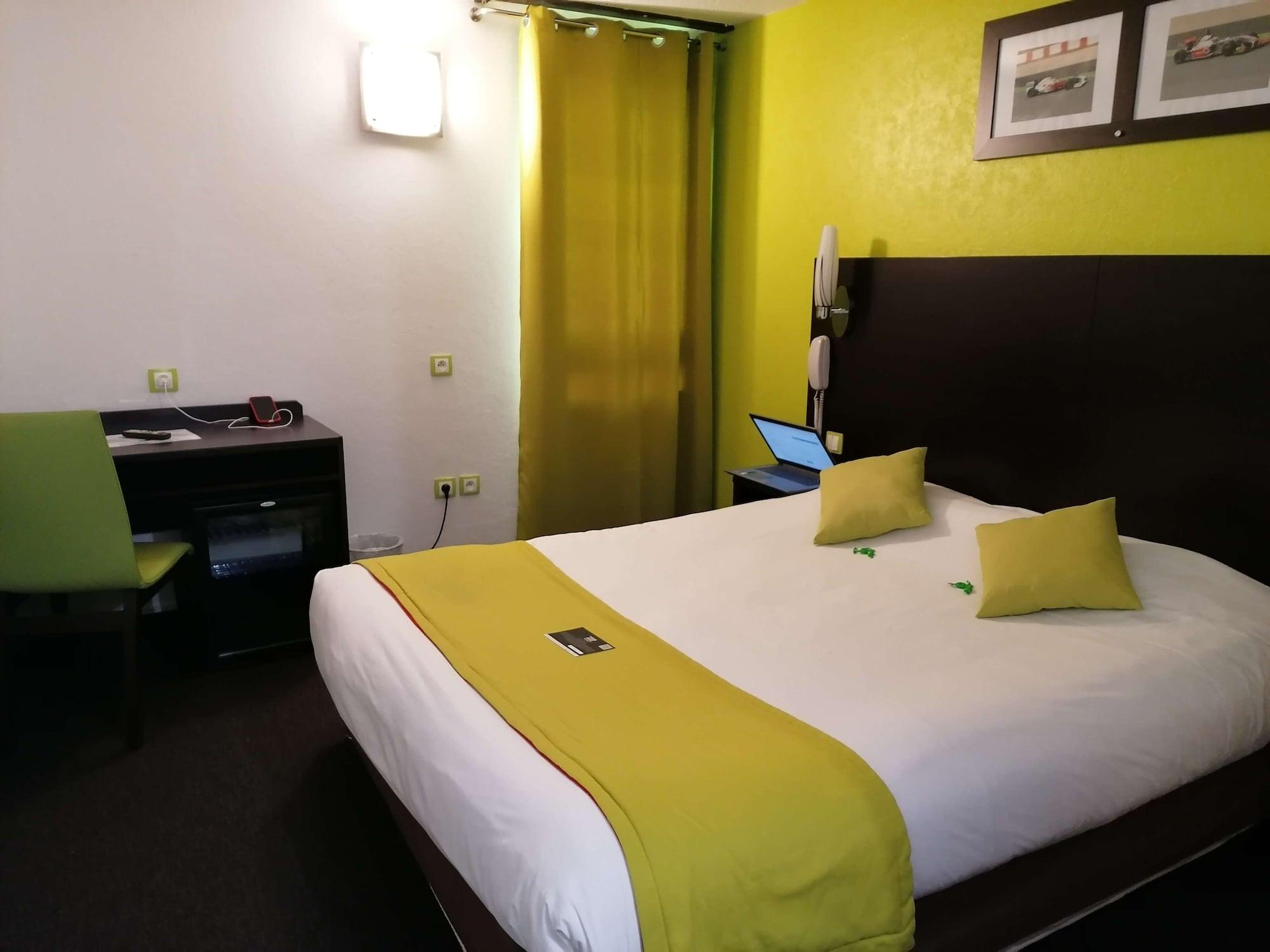 Enzo Hotels Vierzon By Kyriad Direct Εξωτερικό φωτογραφία
