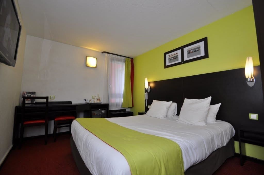 Enzo Hotels Vierzon By Kyriad Direct Δωμάτιο φωτογραφία