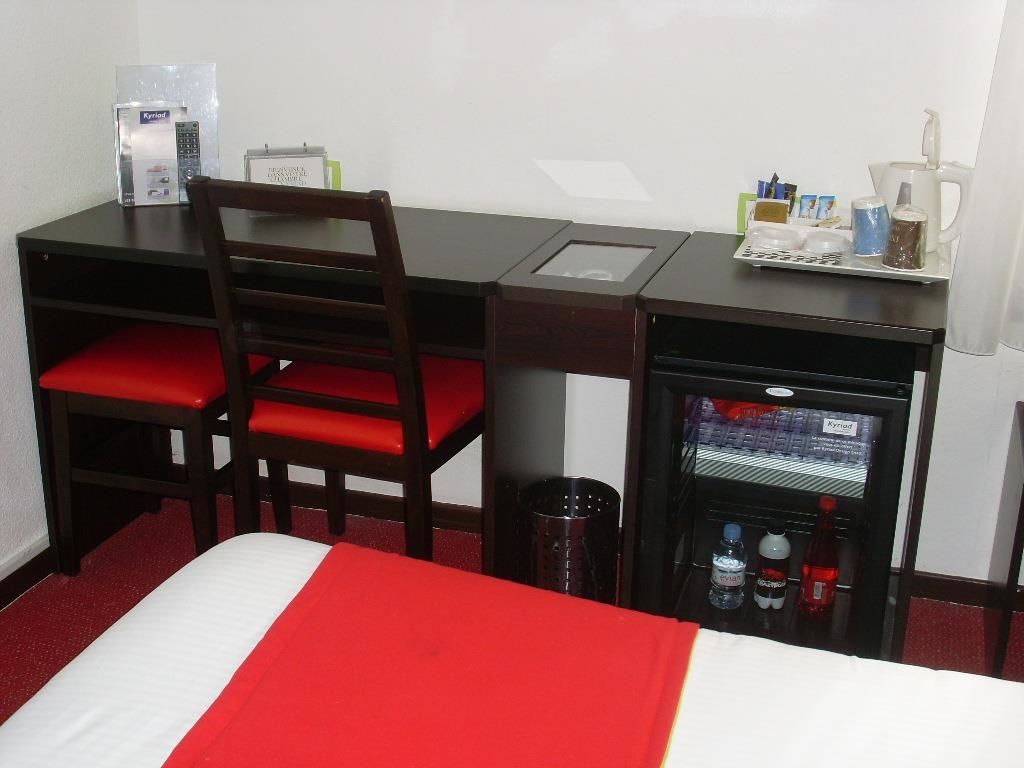 Enzo Hotels Vierzon By Kyriad Direct Δωμάτιο φωτογραφία