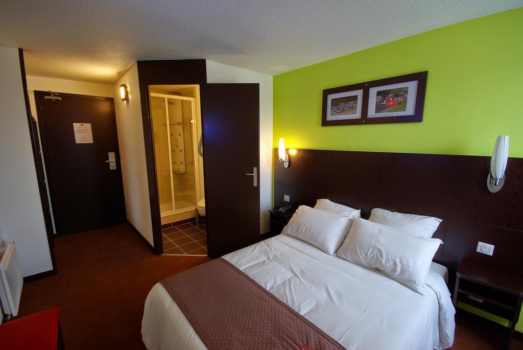 Enzo Hotels Vierzon By Kyriad Direct Εξωτερικό φωτογραφία