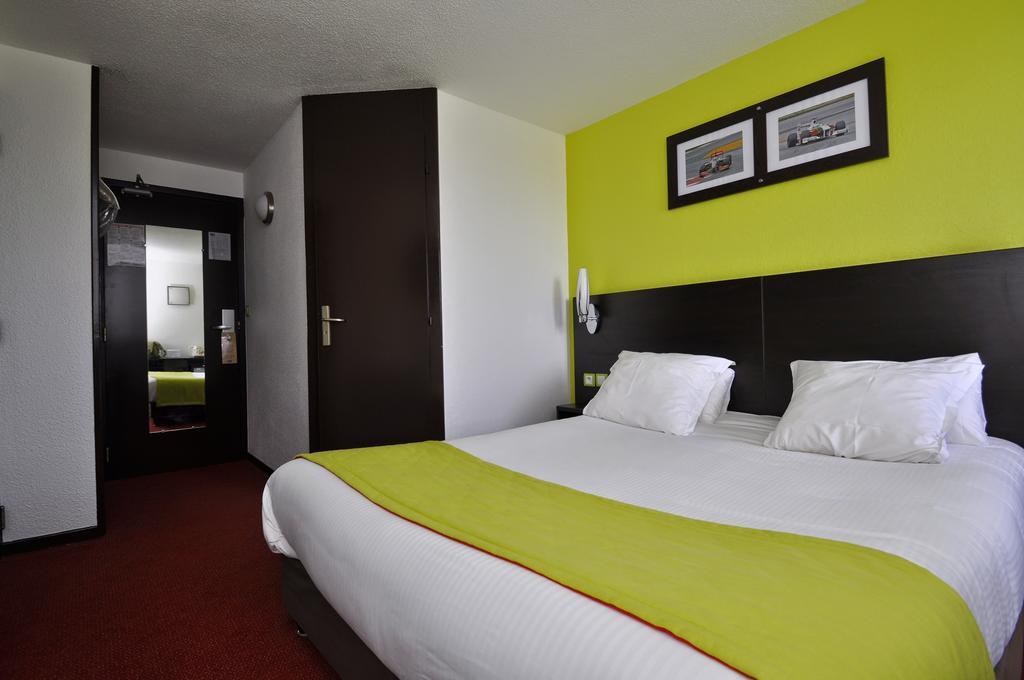 Enzo Hotels Vierzon By Kyriad Direct Εξωτερικό φωτογραφία