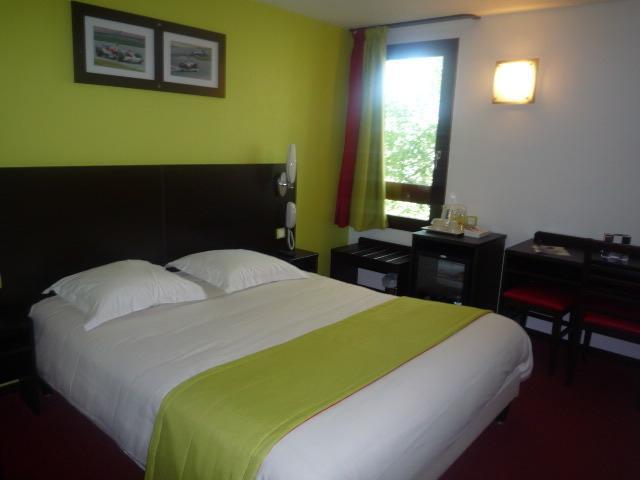 Enzo Hotels Vierzon By Kyriad Direct Δωμάτιο φωτογραφία